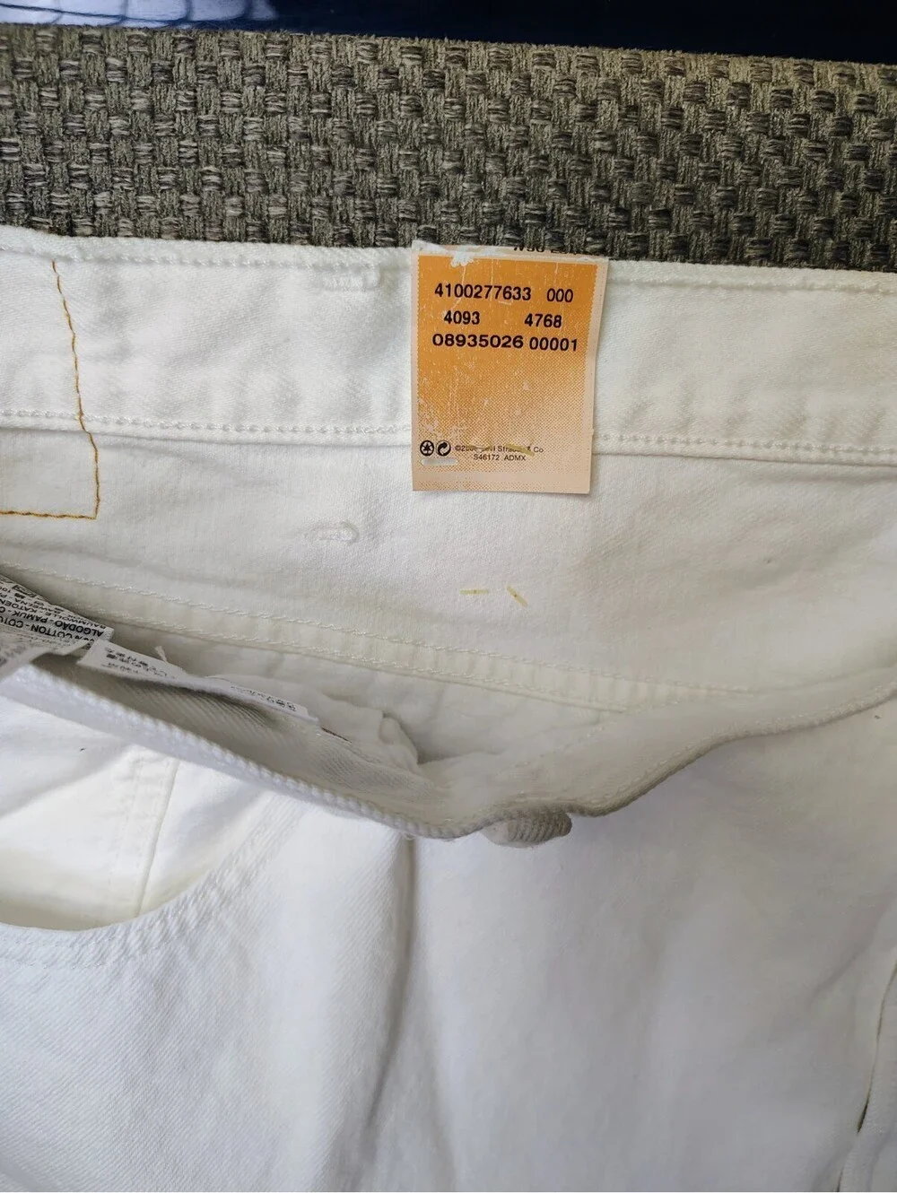 Levis 501 Original Fit Big & Tall Mens Jeans W50 L34 White Denim Button Fly NWT